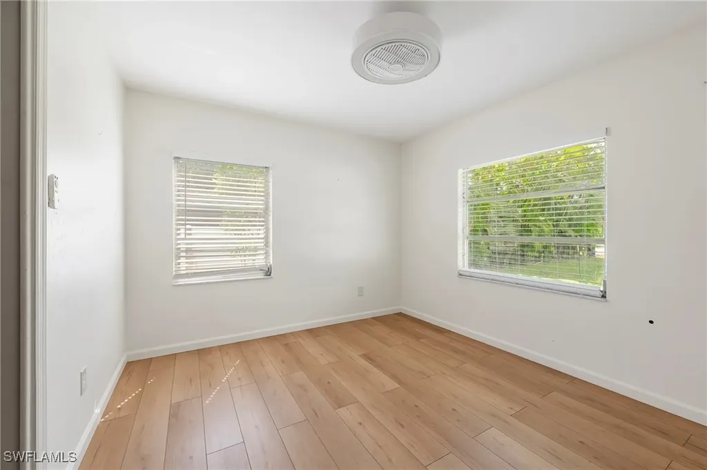 2432 Washington Avenue Naples FL 34112