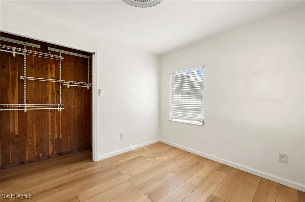 2432 Washington Avenue Naples FL 34112
