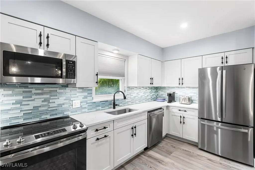 940 3rd Street S Naples FL 34102