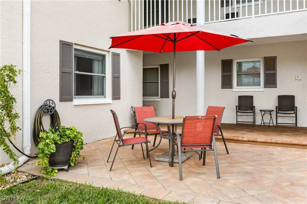 940 3rd Street S Naples FL 34102