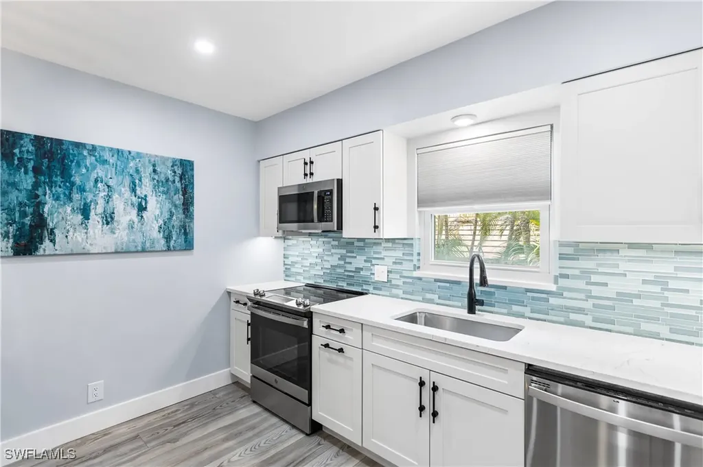940 3rd Street S Naples FL 34102