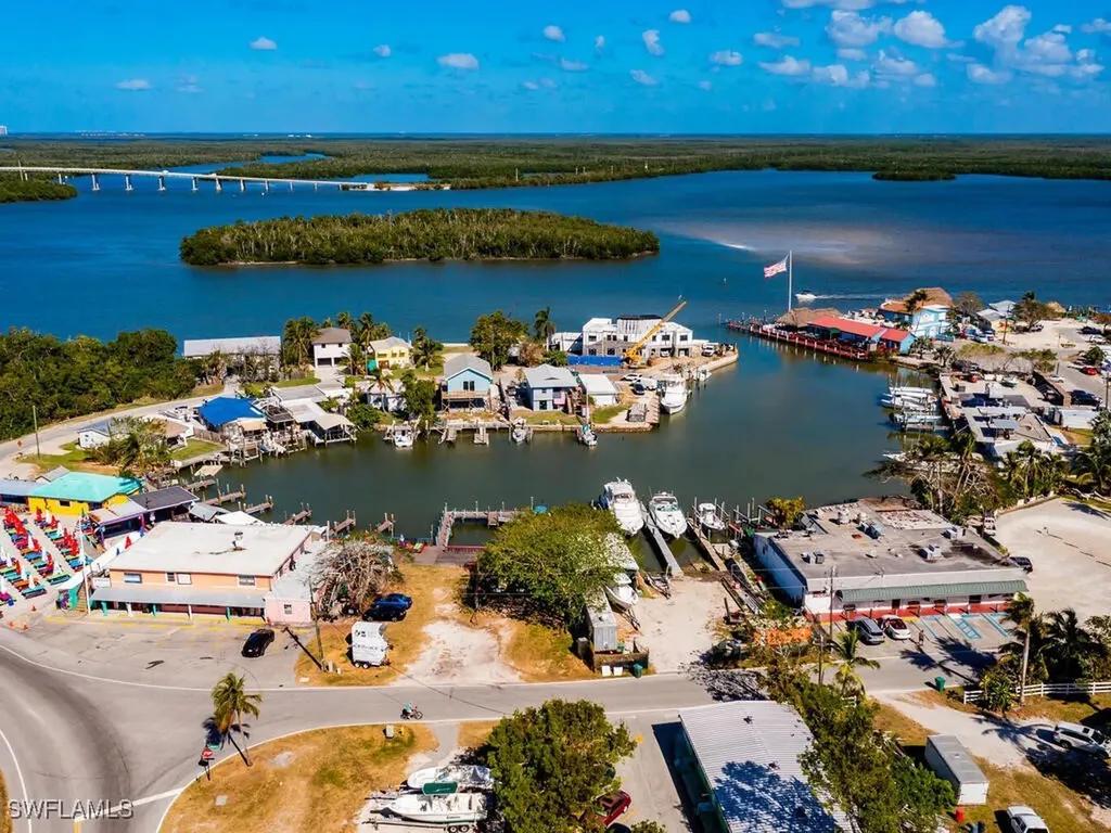 366 Angler Drive Goodland FL 34140