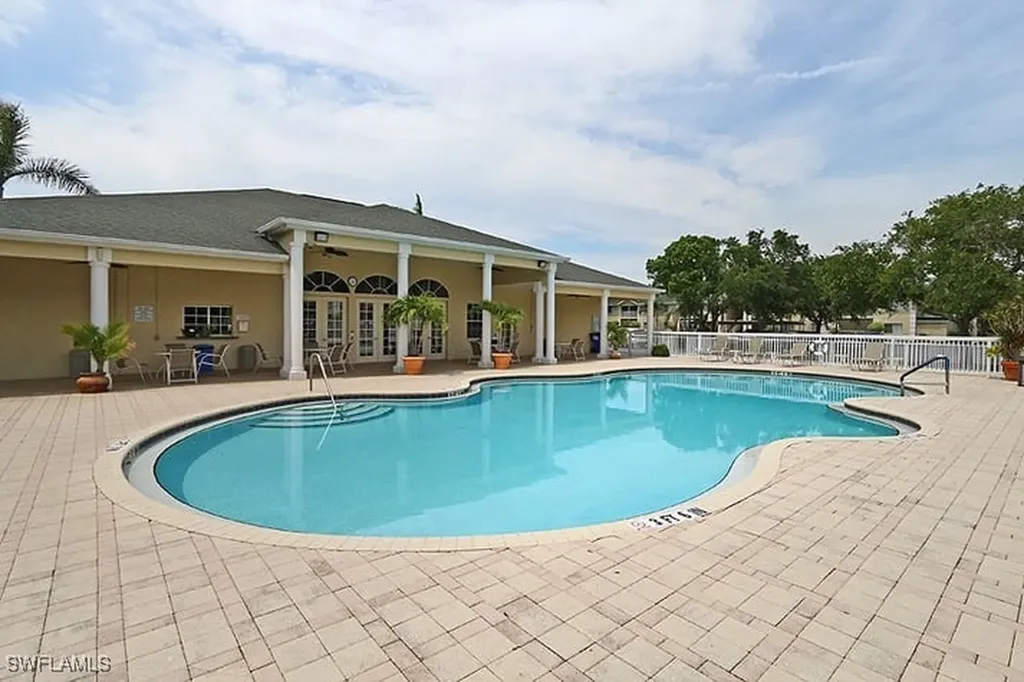 27087 Matheson Avenue Bonita Springs FL 34135
