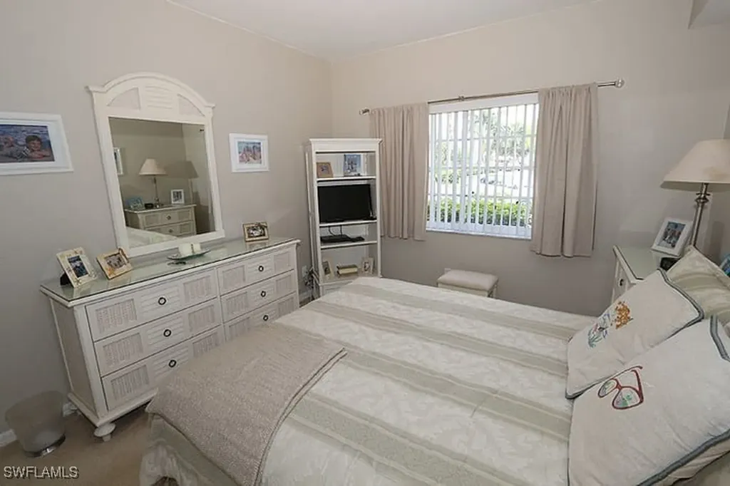 27087 Matheson Avenue Bonita Springs FL 34135