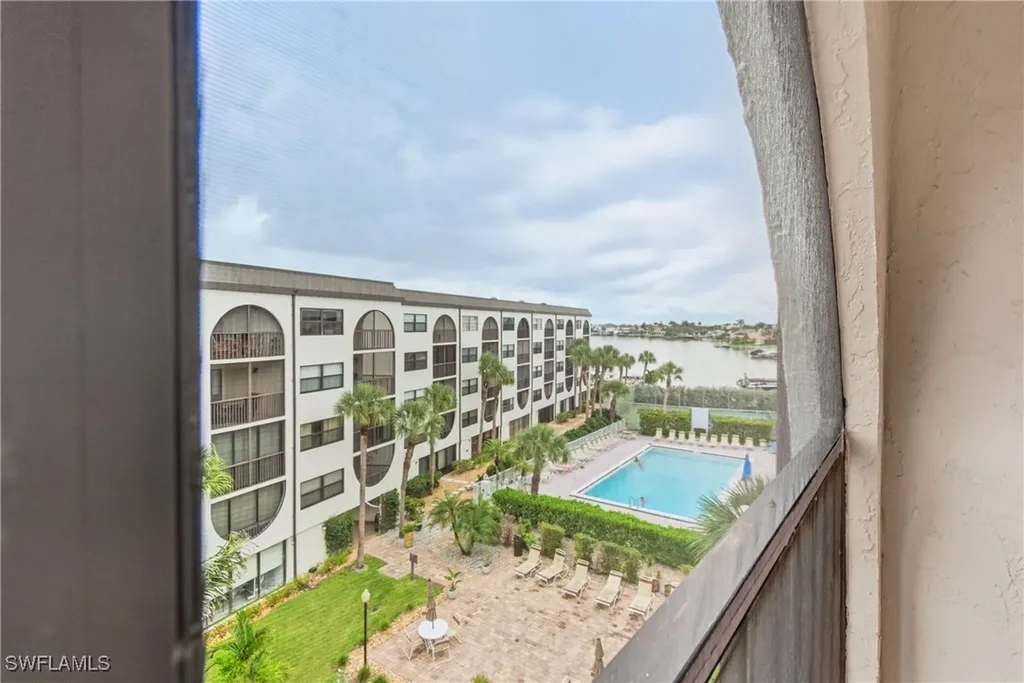 1023 Anglers Cove Marco Island FL 34145