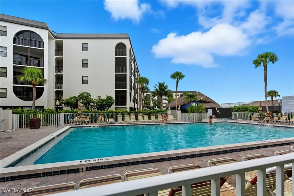 1023 Anglers Cove Marco Island FL 34145