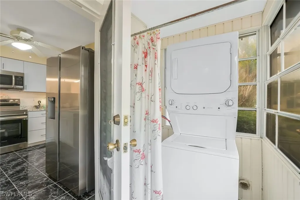 9 Hackney Lane Naples FL 34112