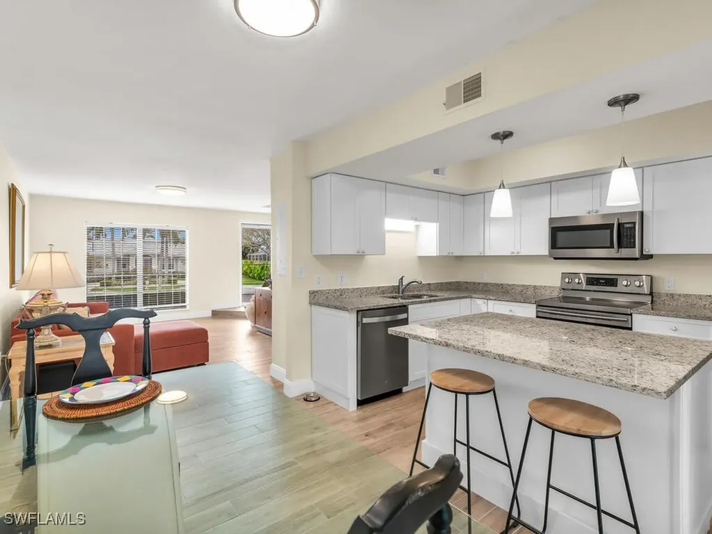 144 Clyburn Way W Marco Island FL 34145