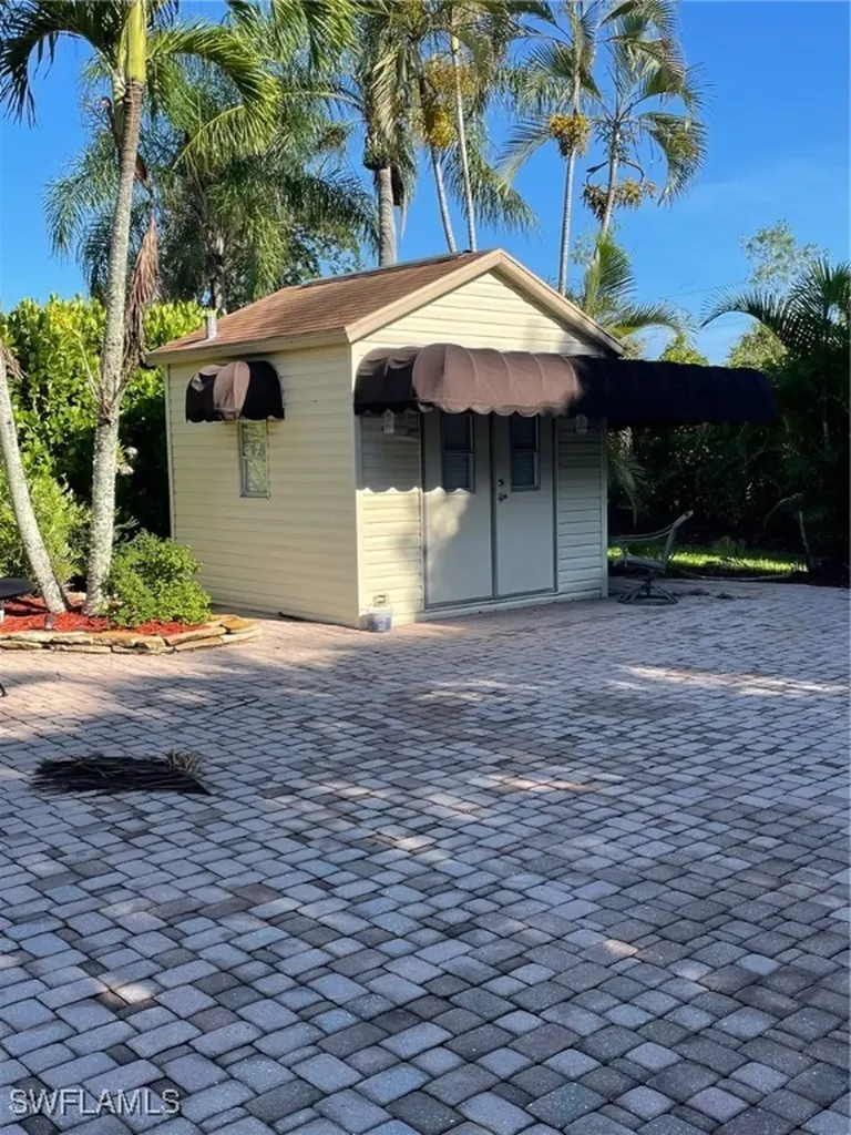4682 Southern Breeze Drive Naples FL 34114
