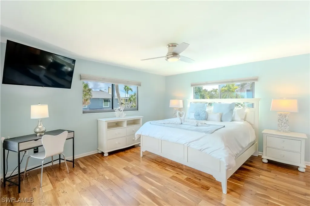 205 Bayview Avenue Fort Myers Beach FL 33931