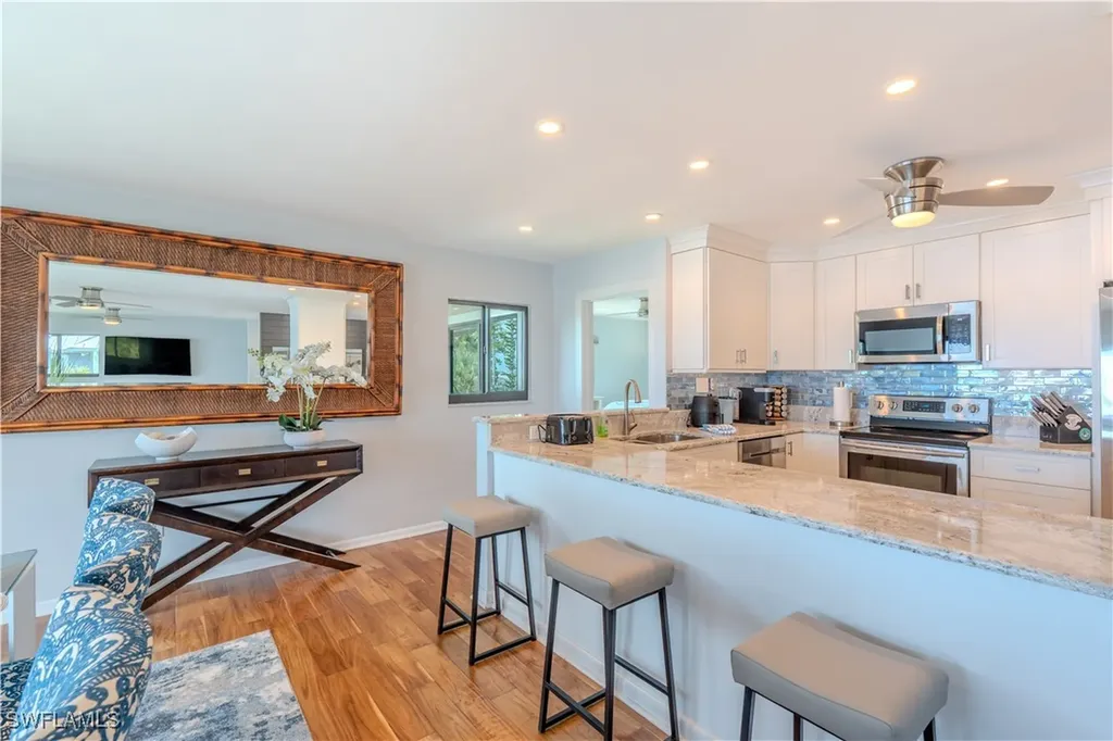 205 Bayview Avenue Fort Myers Beach FL 33931