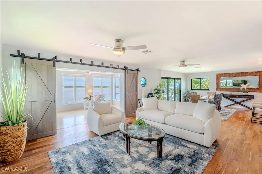 205 Bayview Avenue Fort Myers Beach FL 33931