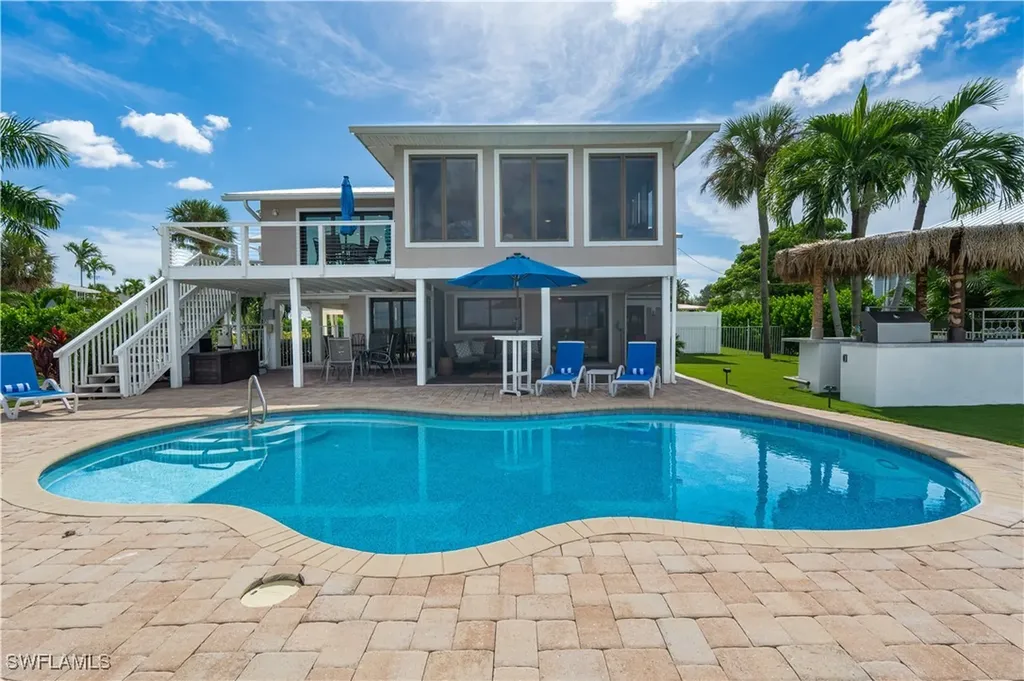 205 Bayview Avenue Fort Myers Beach FL 33931