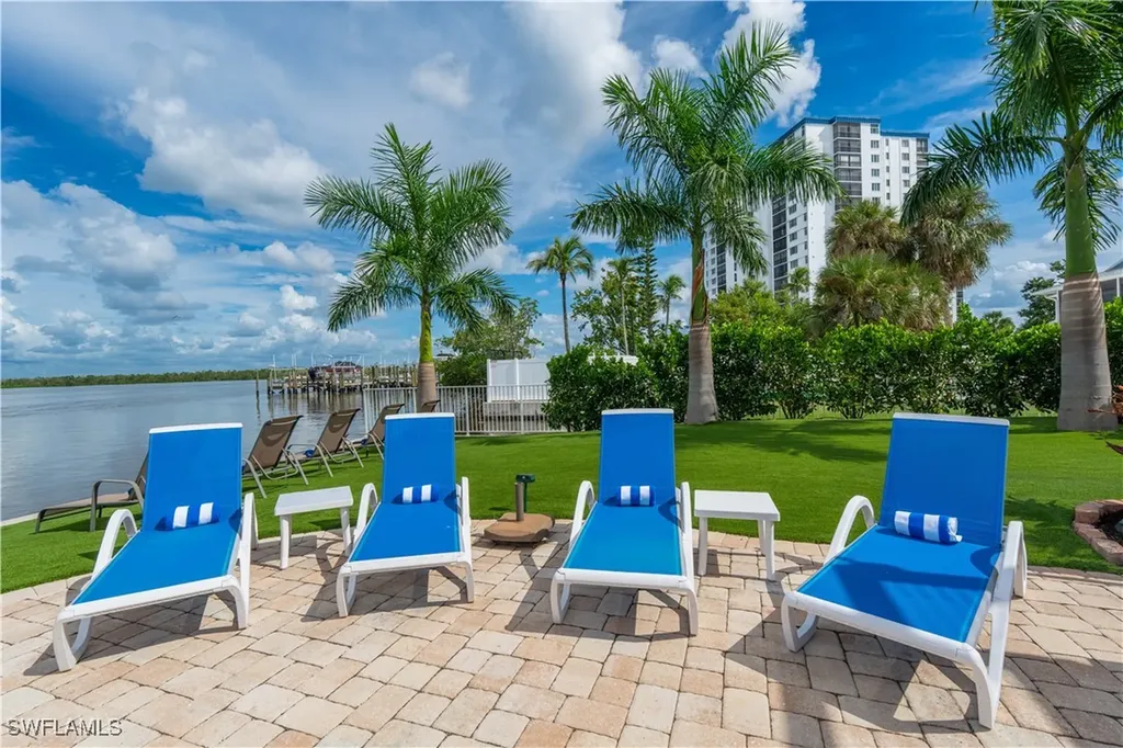 205 Bayview Avenue Fort Myers Beach FL 33931