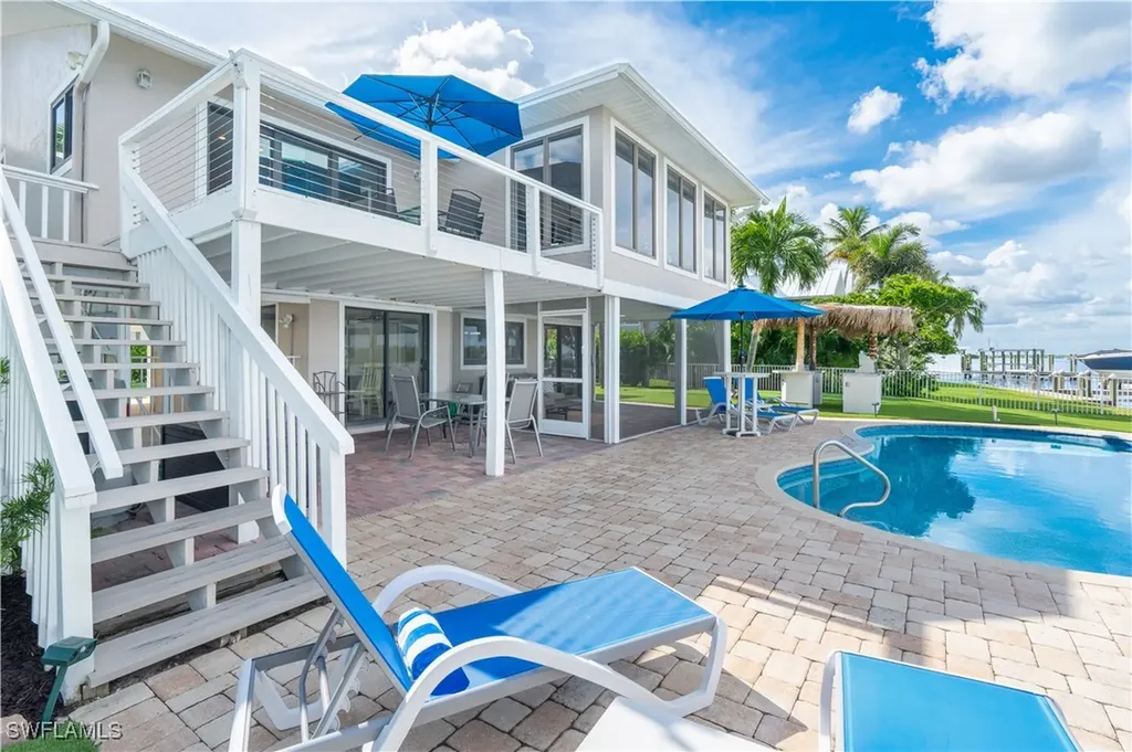 205 Bayview Avenue Fort Myers Beach FL 33931