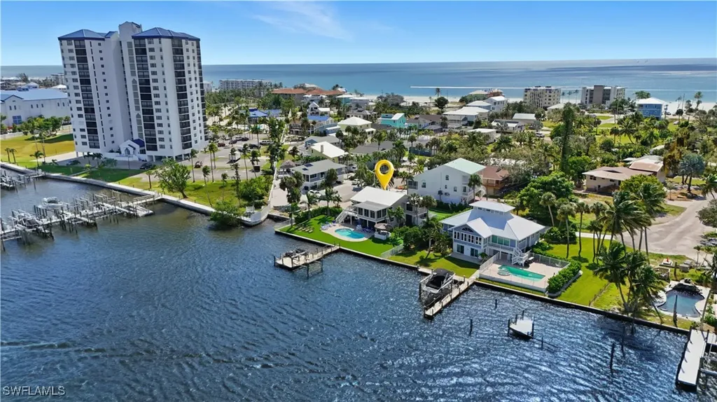 205 Bayview Avenue Fort Myers Beach FL 33931