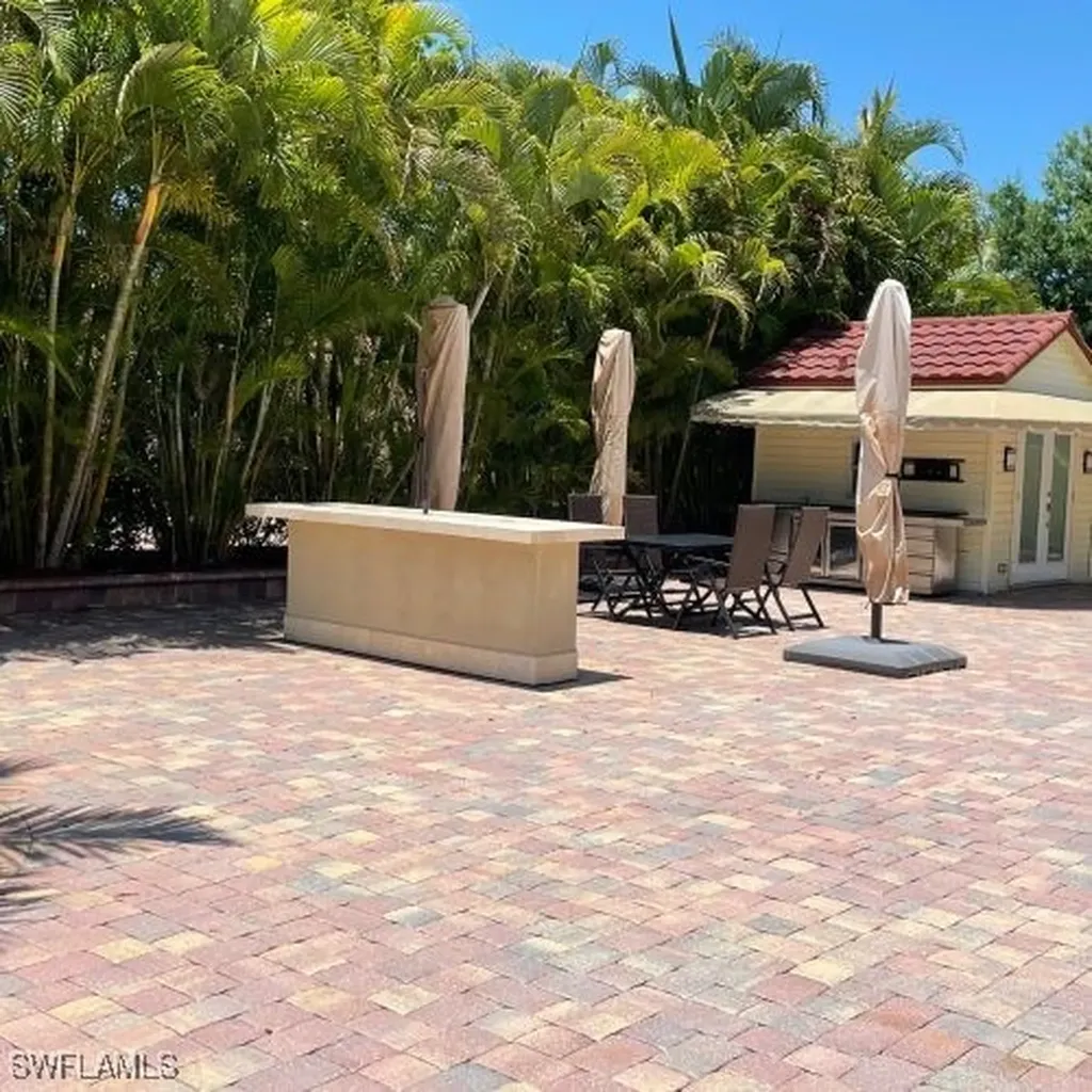 4762 Southern Breeze Drive Naples FL 34114