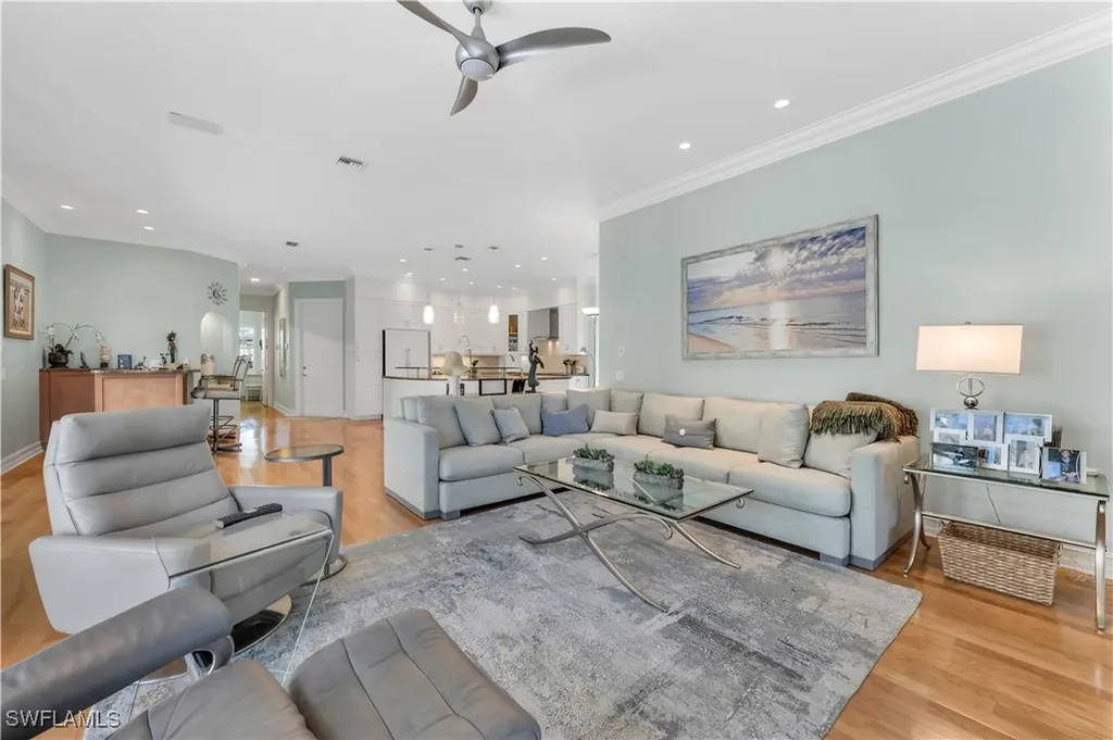 413 Rosemeade Lane Naples FL 34105