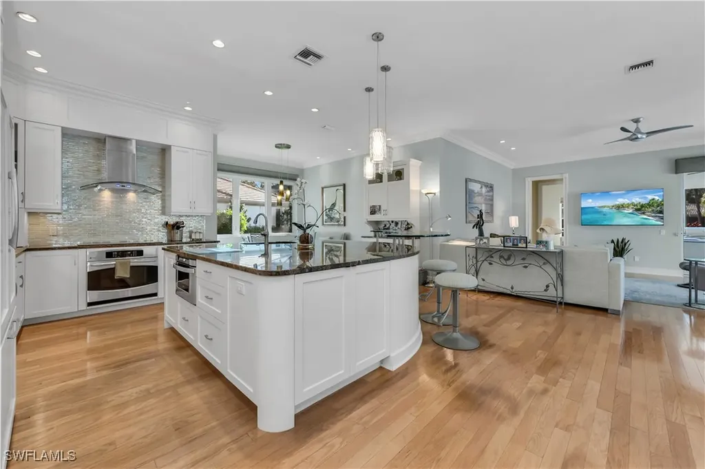 413 Rosemeade Lane Naples FL 34105