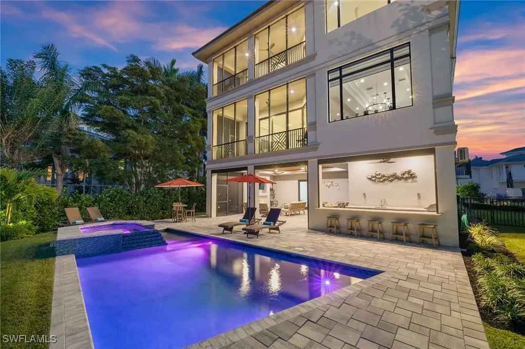 211 San Mateo Drive Bonita Springs FL 34134