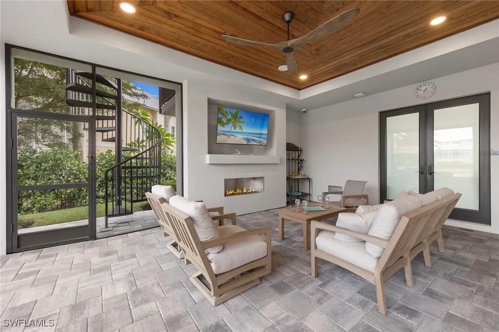 211 San Mateo Drive Bonita Springs FL 34134