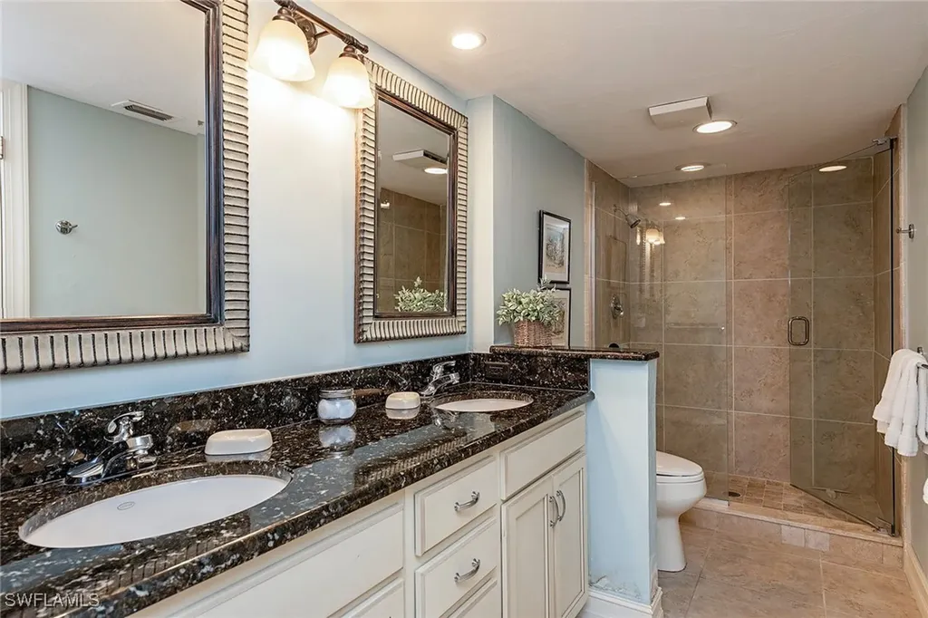 17 Bluebill Avenue Naples FL 34108