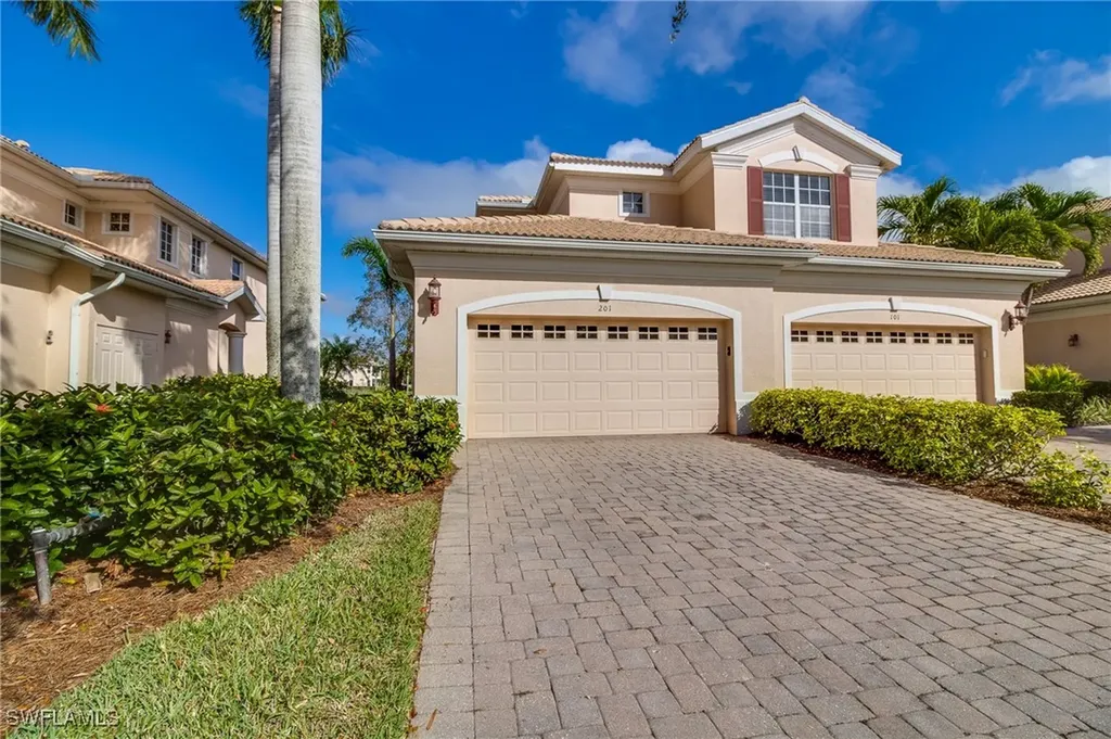 Bonita Springs FL, 28622 San Lucas Lane, Unit 201