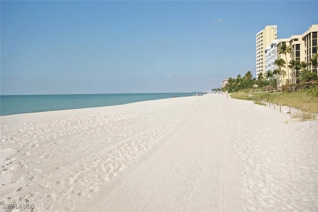 9577 Gulf Shore Drive W Naples FL 34108