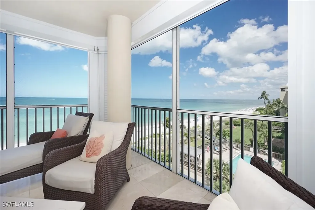 9577 Gulf Shore Drive W Naples FL 34108