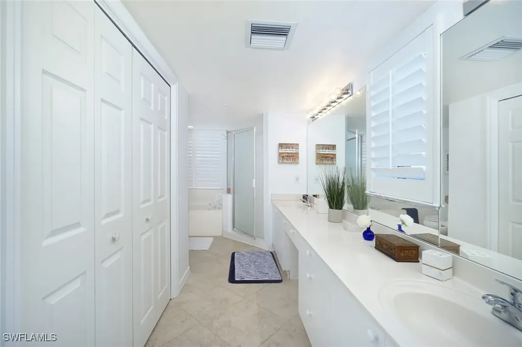 9577 Gulf Shore Drive Naples FL 34108