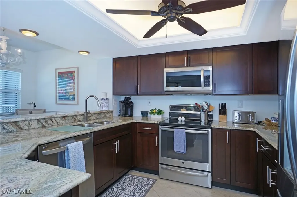 9577 Gulf Shore Drive Naples FL 34108