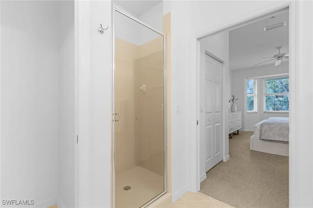 3984 Bishopwood Court E Naples FL 34114