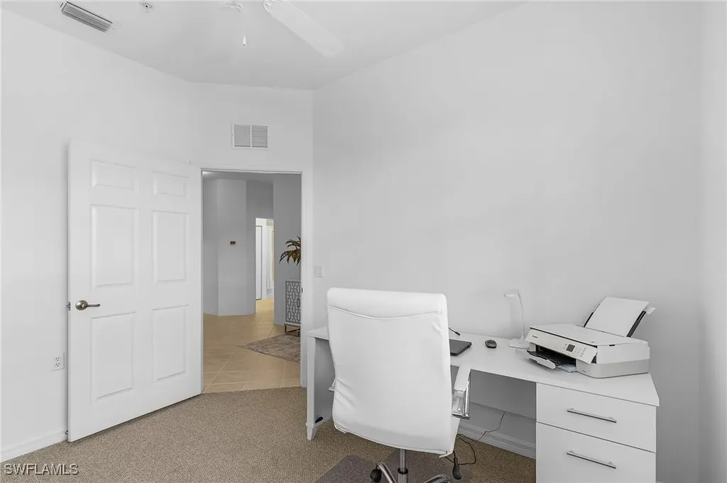 3984 Bishopwood Court E Naples FL 34114