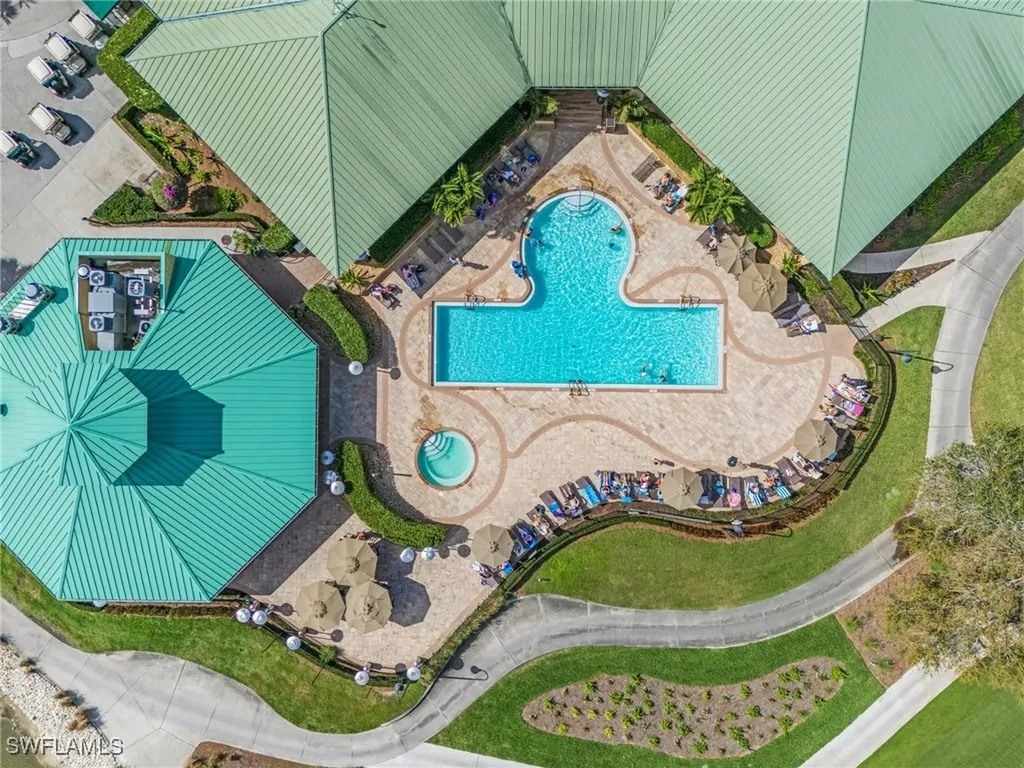 3984 Bishopwood Court E Naples FL 34114