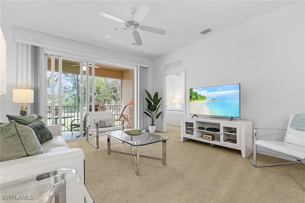 3984 Bishopwood Court E Naples FL 34114