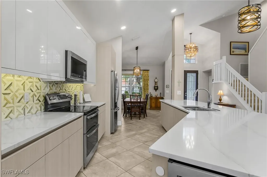 8816 Ventura Way Naples FL 34109