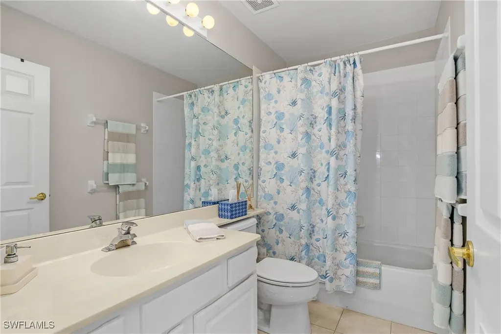 8816 Ventura Way Naples FL 34109