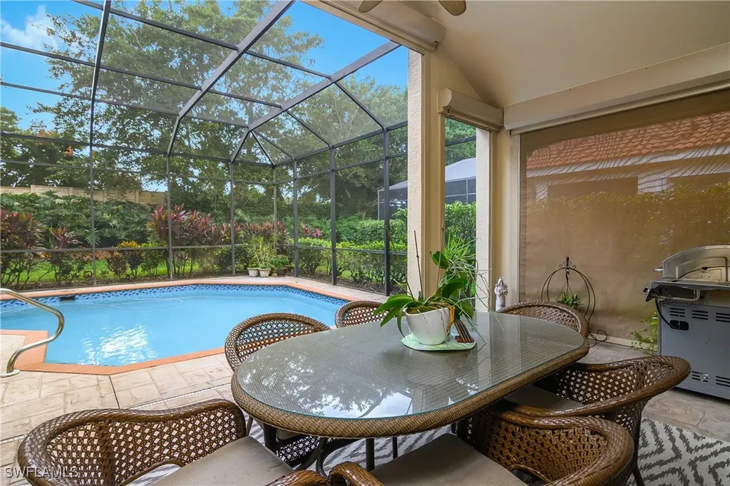 8816 Ventura Way Naples FL 34109