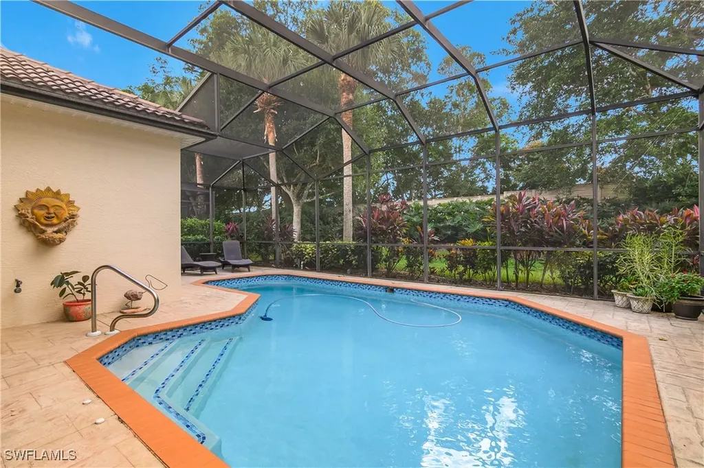 8816 Ventura Way Naples FL 34109