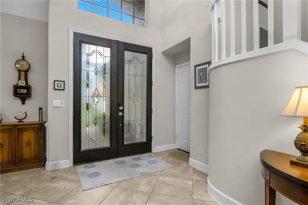 8816 Ventura Way Naples FL 34109
