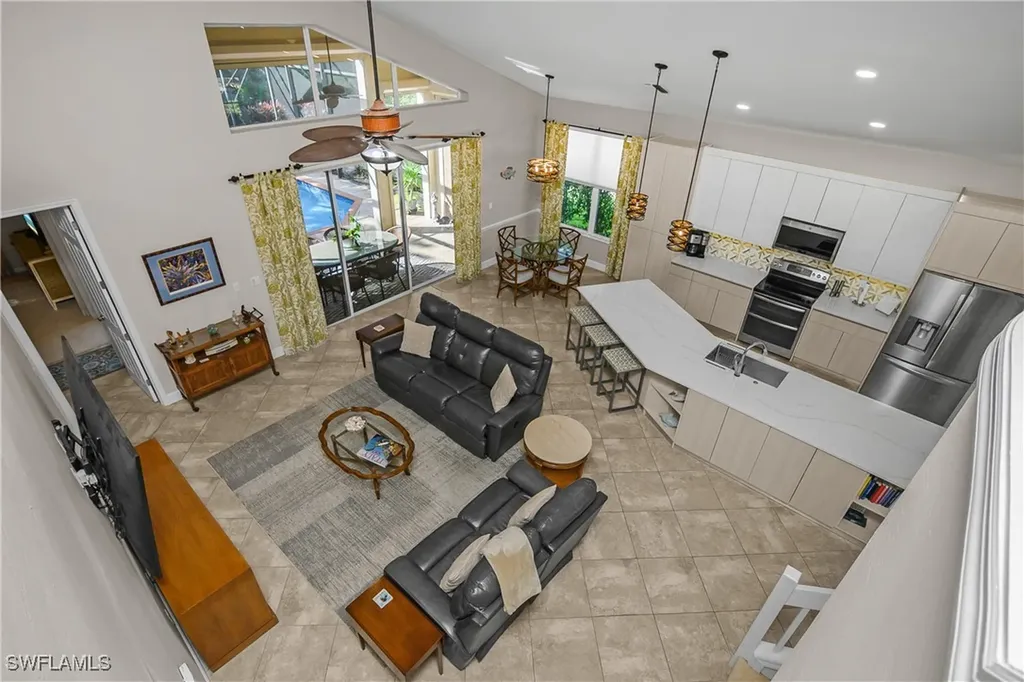 8816 Ventura Way Naples FL 34109