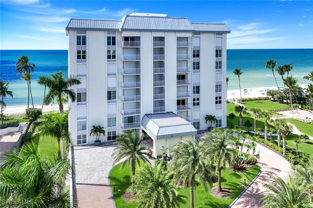 1285 Gulf Shore Boulevard N Naples FL 34102