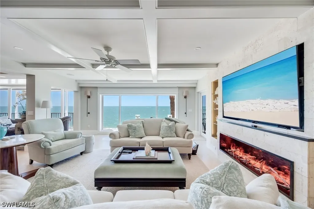 1285 Gulf Shore Boulevard N Naples FL 34102