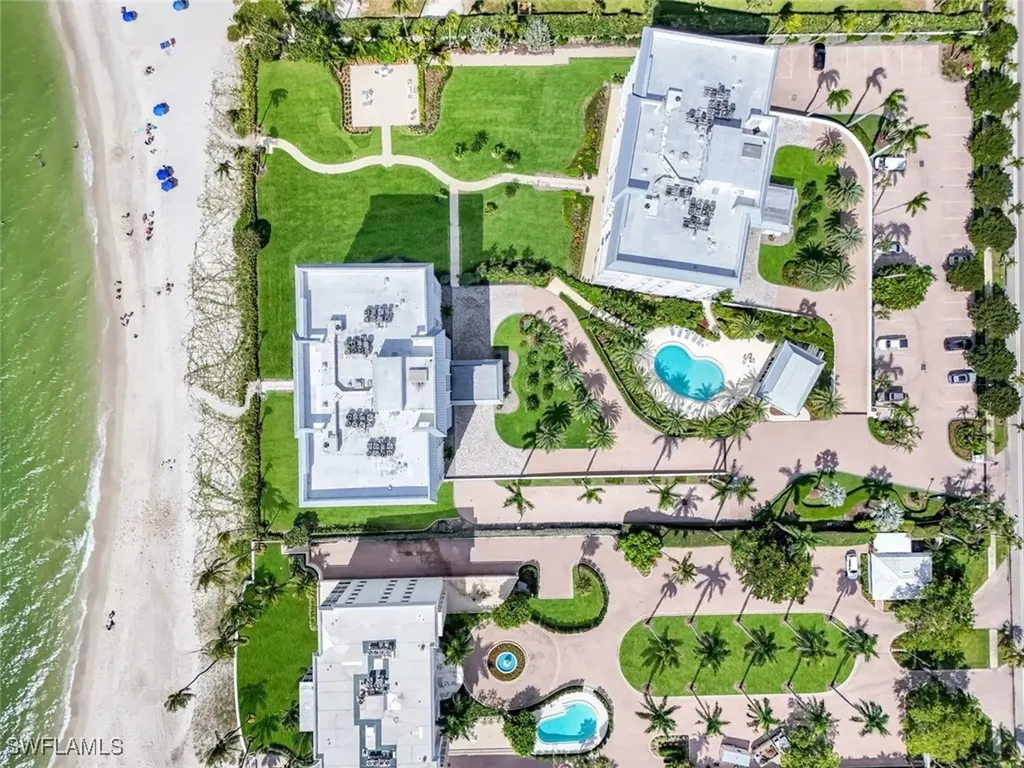 1285 Gulf Shore Boulevard N Naples FL 34102