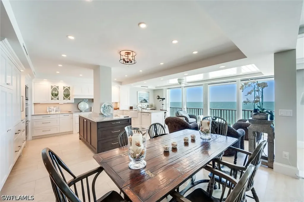 1285 Gulf Shore Boulevard N Naples FL 34102