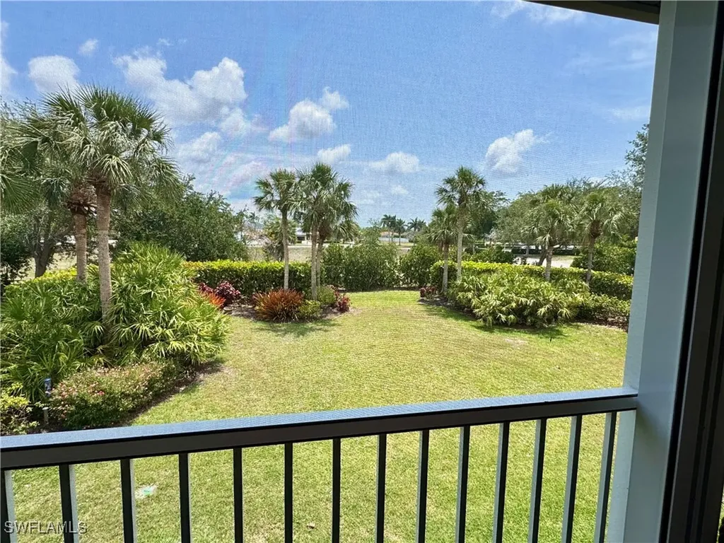 160 Waterside Circle Marco Island FL 34145