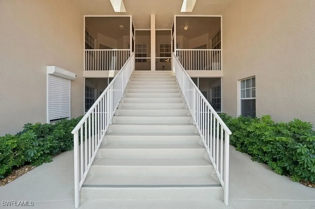 160 Waterside Circle Marco Island FL 34145