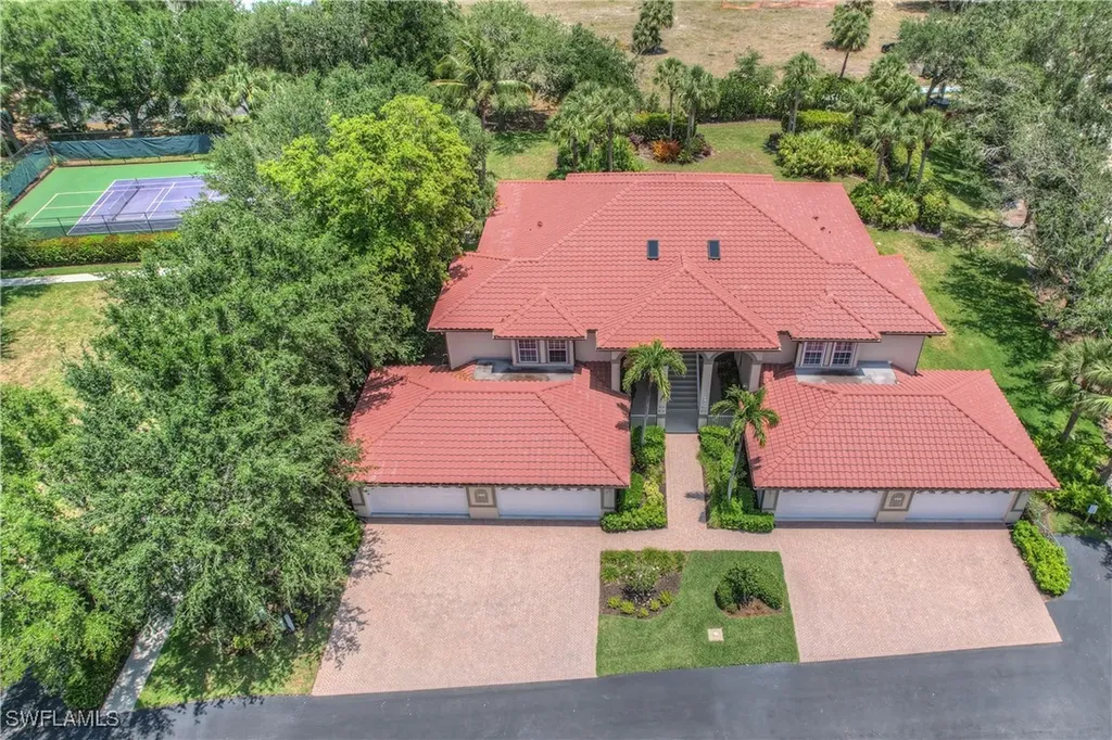 160 Waterside Circle Marco Island FL 34145