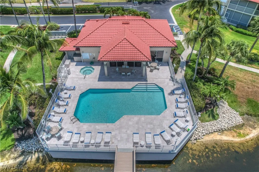 160 Waterside Circle Marco Island FL 34145