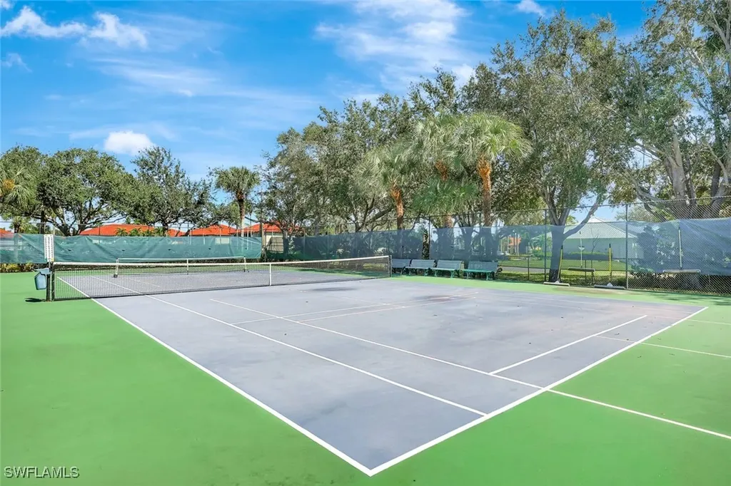 160 Waterside Circle Marco Island FL 34145